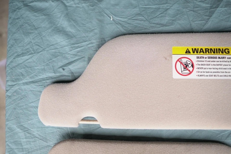 Parasol Ford Windstar 1999-2003 - par OEM Foto 2 de 4