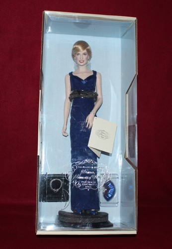 Muñeca retrato de porcelana vintage Diana princesa de Gales 17", certificado de autenticidad, por Franklin Mint - Imagen 20 de 24