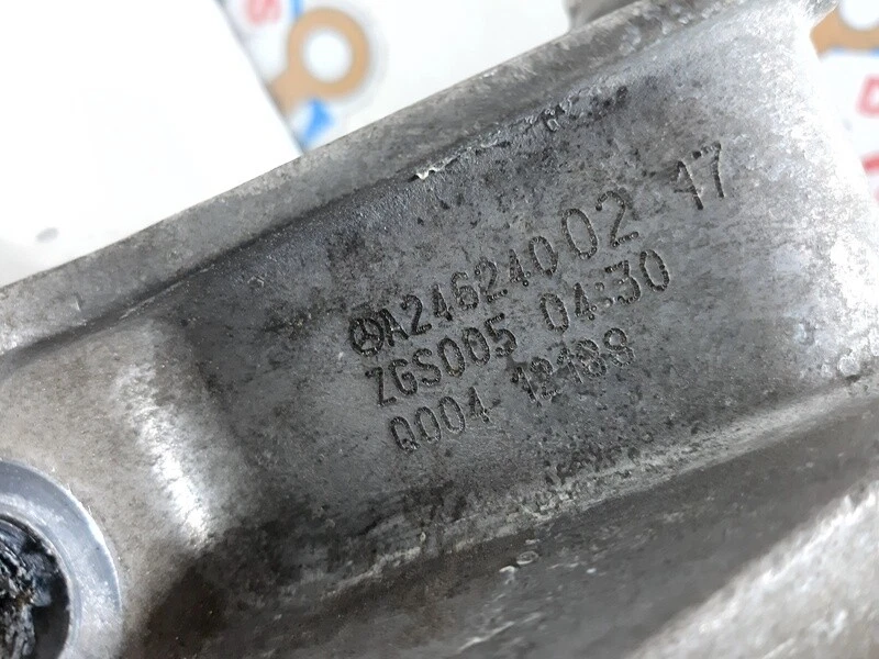 A2462400217 Carcasa transmisión MERCEDES-BENZ CLASE A 200 CDI (176.001) 1093699 Foto 3 de 4