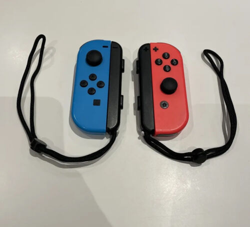 Nintendo Switch  Joy Con Controllers Pair  Blau Rot   Sehr Gut - Afbeelding 1 van 6