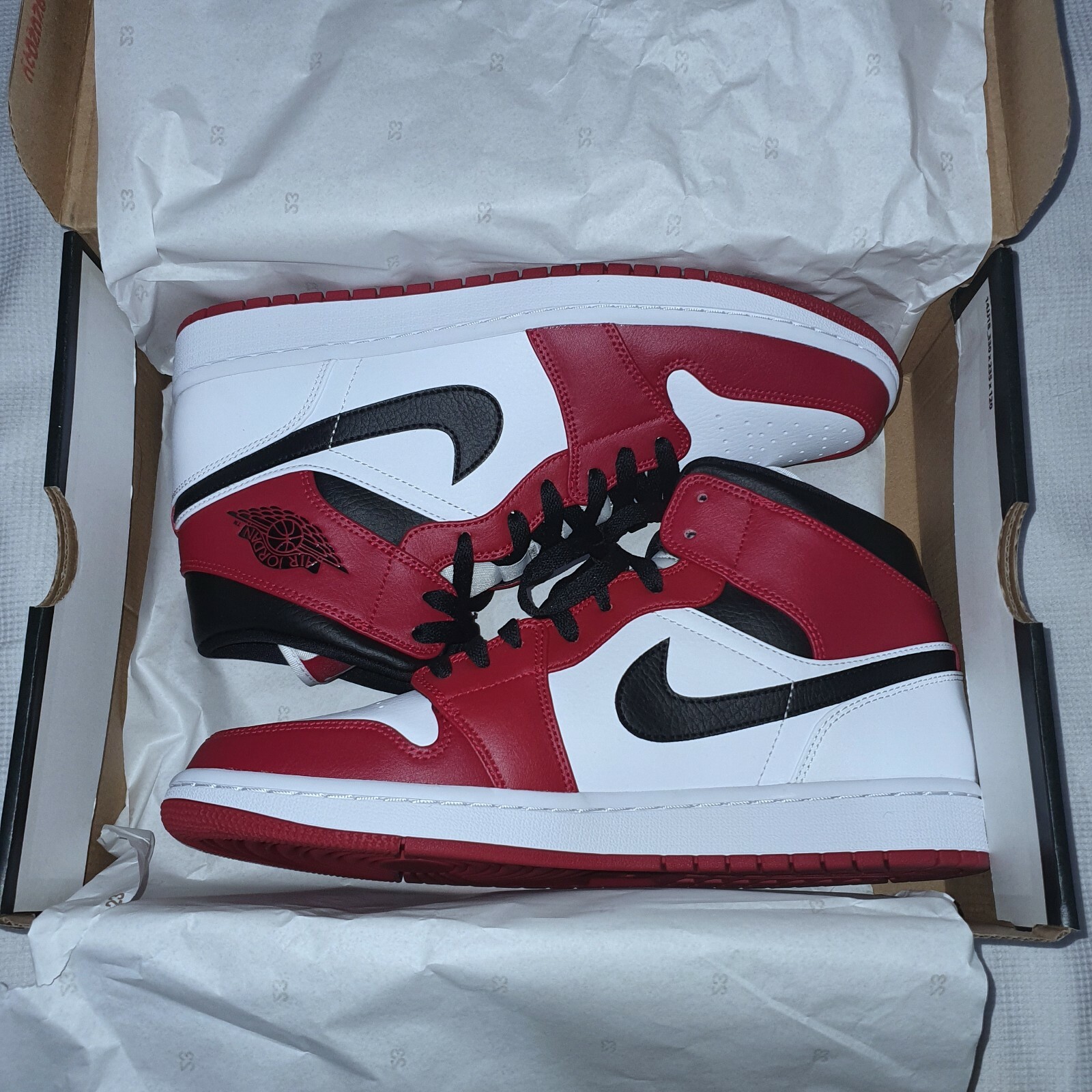 jordan 1 mid chicago blue