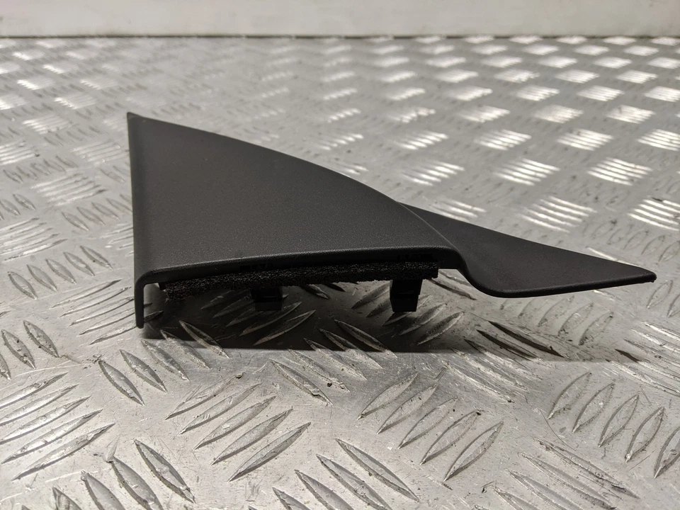 MAZDA 3 TS AT 2006 INTERIOR DOOR MIRROR TRIM FRONT PASSENGER - Image 2 of 4