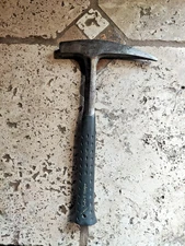 Vintage Estwing E3-22P 22 oz Geological Rock Hammer Safe-T-Shape