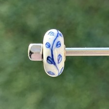 Trollbeads day 2019 retired China porcelain brush of blue vine brush bead