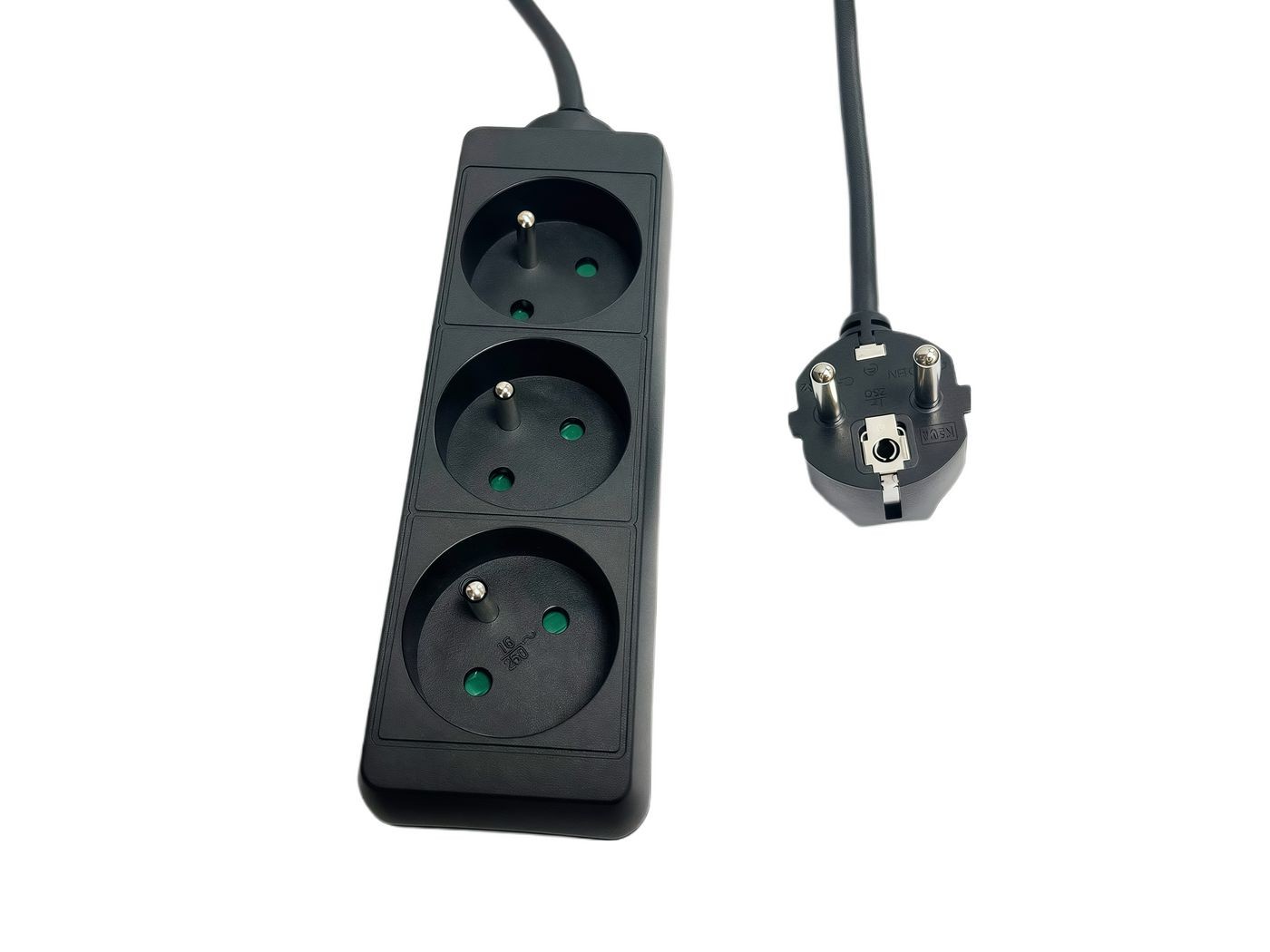 MicroConnect MC-PS030150FRB 3-way Power Strip FR Type