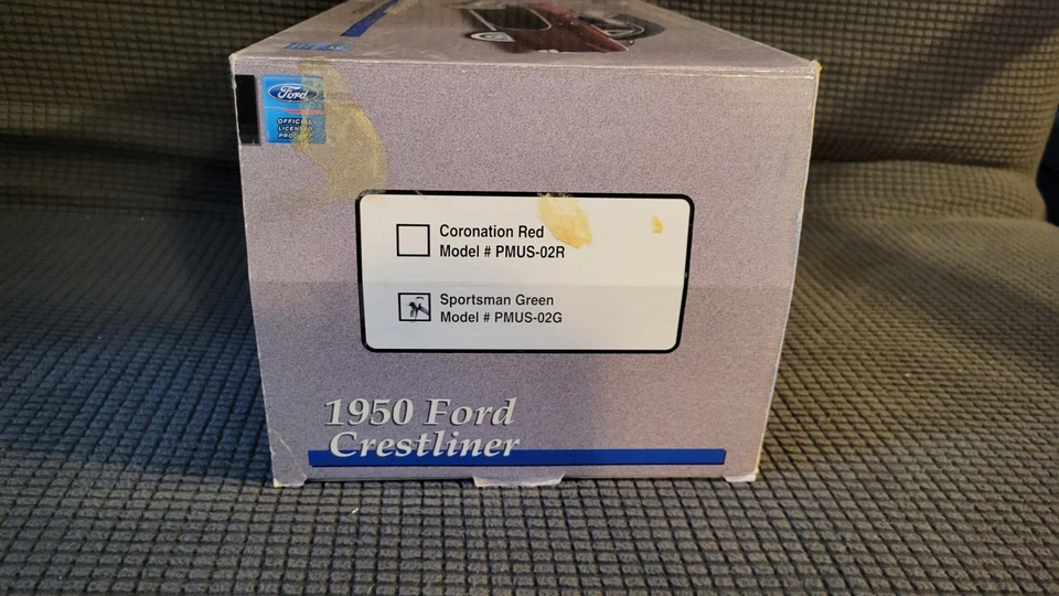 Precision Miniatures U.S.A. Models 1950 Ford Crestliner Sportsman Green 1:18 NIB - Image 3 of 4