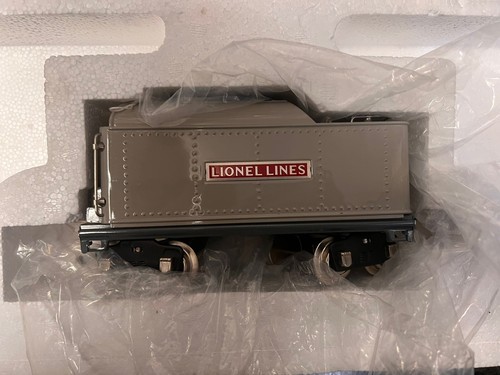 Lionel Classics 6-13101 1-384E - Standard Gauge locomotive & tender - 1989 - Picture 2 of 3