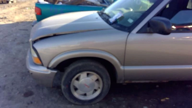 94 95 96 97 98 99 00 01 02 03 04 S10 S15 SONOMA 卡车冷凝器 4.3 — 第 4/4 张图片