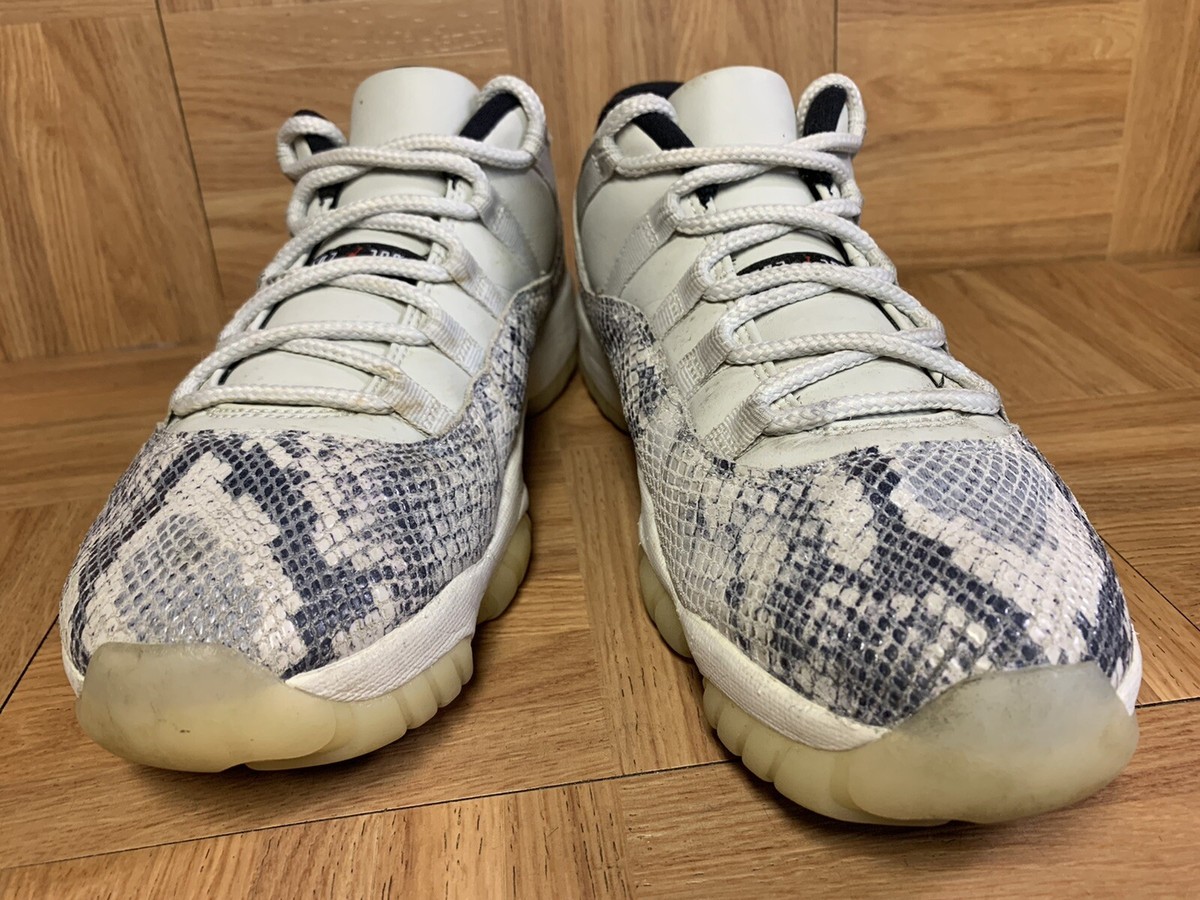 RARE🔥 Nike Air Jordan 11 XI Retro Low Snake Light Bone Sz 8.5
