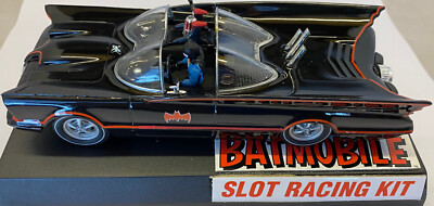 Polar Lights Batmobile Batman - Slot 1:32