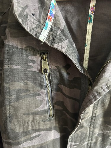O’Neill Surf Wear Jacket Size L - Perfect For Surf N Casual Wear - Picture 5 of 16