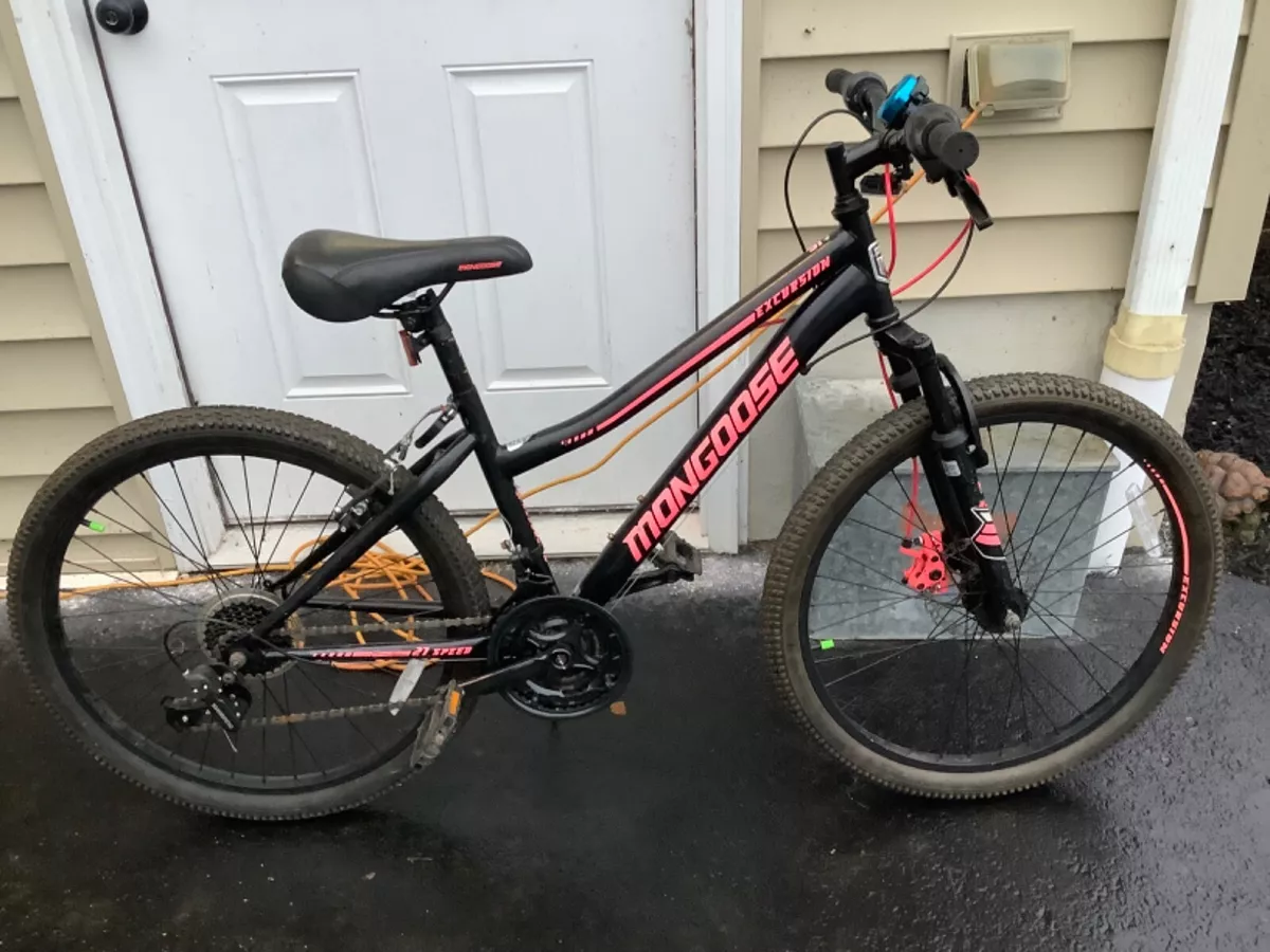 Mongoose Excursion 24 inch Wheel Mountain Bike 21 Speeds Black Pink