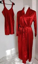 NWT Intimate Essentials Scarlet Embroidered Nightgown Robe Set See Size NWT