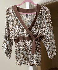 Valija Top Artsy Voile Rayon Wrap Bohemian Gypsy Bell Sleeve Lightweight Medium