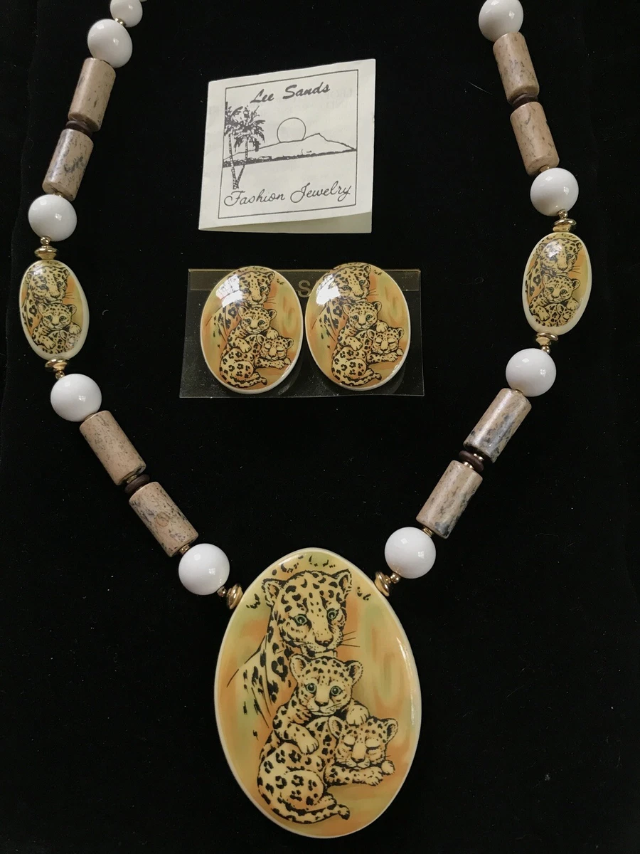 Lee sands jewelry online
