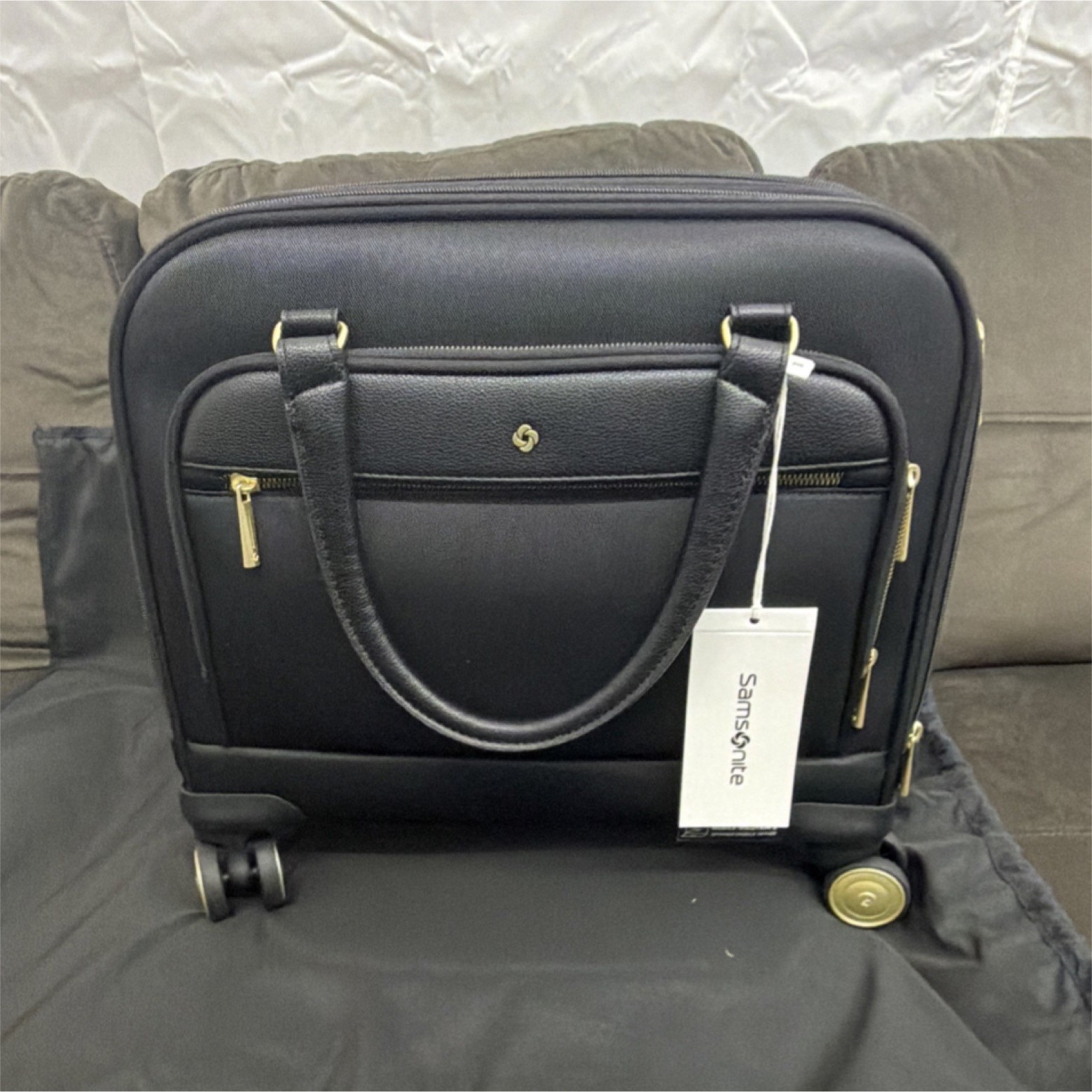 Samsonite Underseat Spinner Black 17" Laptop Compartment Dua
