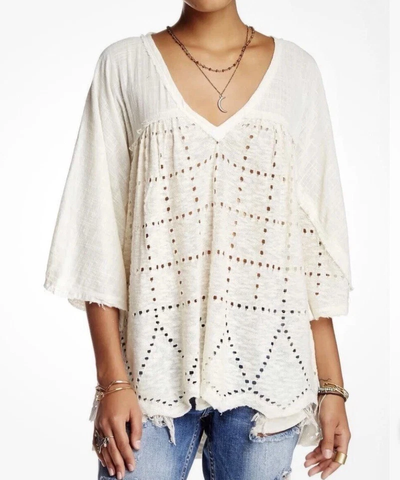 Free People Summer Lovin Linen Blend Frayed Hem Top XS Ivory V-Neck Bell Sleeve - Image 2 of 4