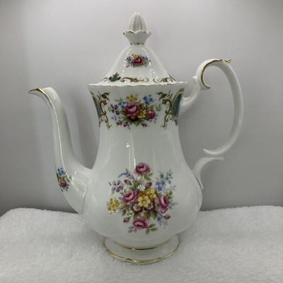 Royal Albert Berkeley Coffee Pot MINT Gold Trim 9  H 8  W Rare Unused