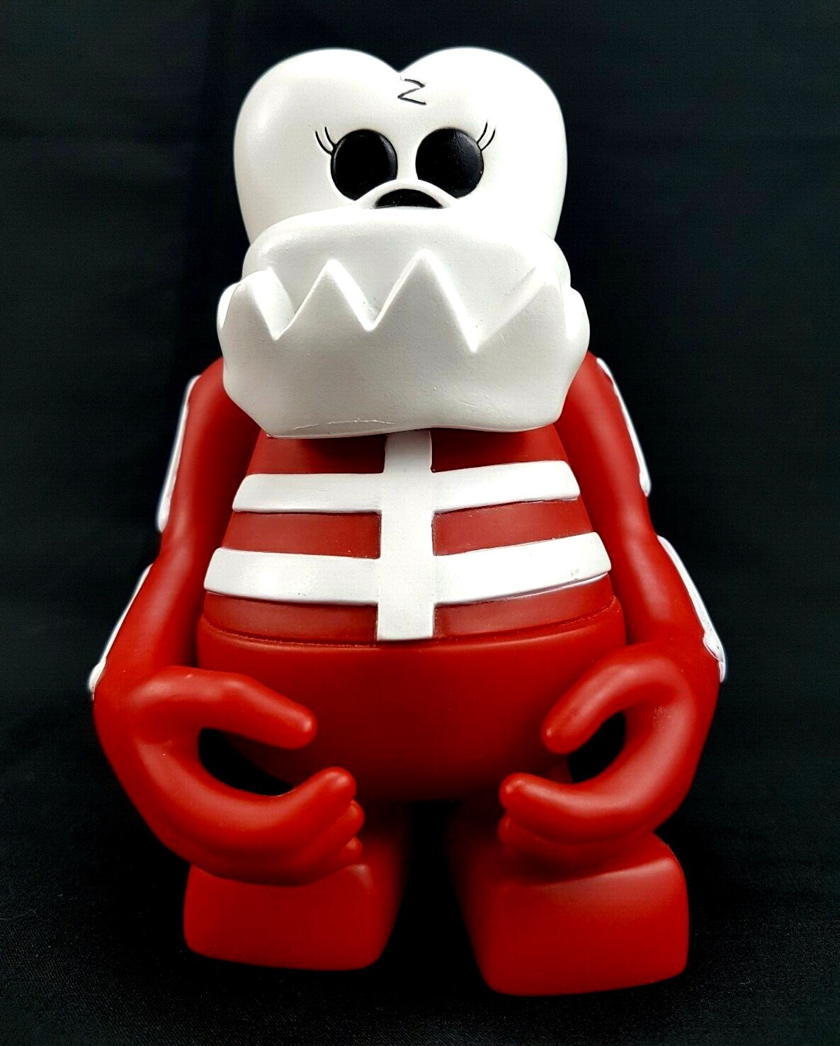 BXH Bounty Hunter Skull Ko Kun Chang Red Vinyl Figure Art Secret