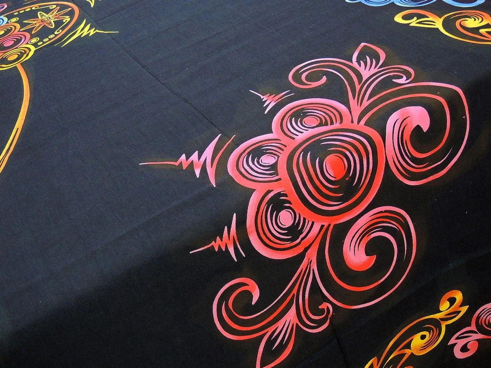 Ropa de cama completa tapiz de pared de algodón con calavera tribal negra con tema de Halloween Foto 3 de 3