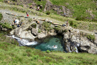 Foto 12x8 Ein Bad im Afon Cwm Llan c2019