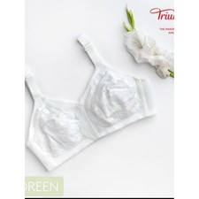 Triumph White Lace Non-Wired Comfort Bra