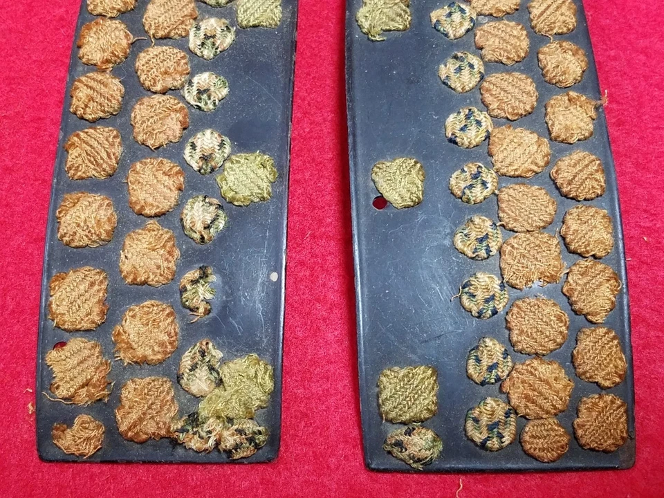 Kobire Adult Size Iron Japanese Samurai Armour Accessories Edo period Antique - Image 3 of 4