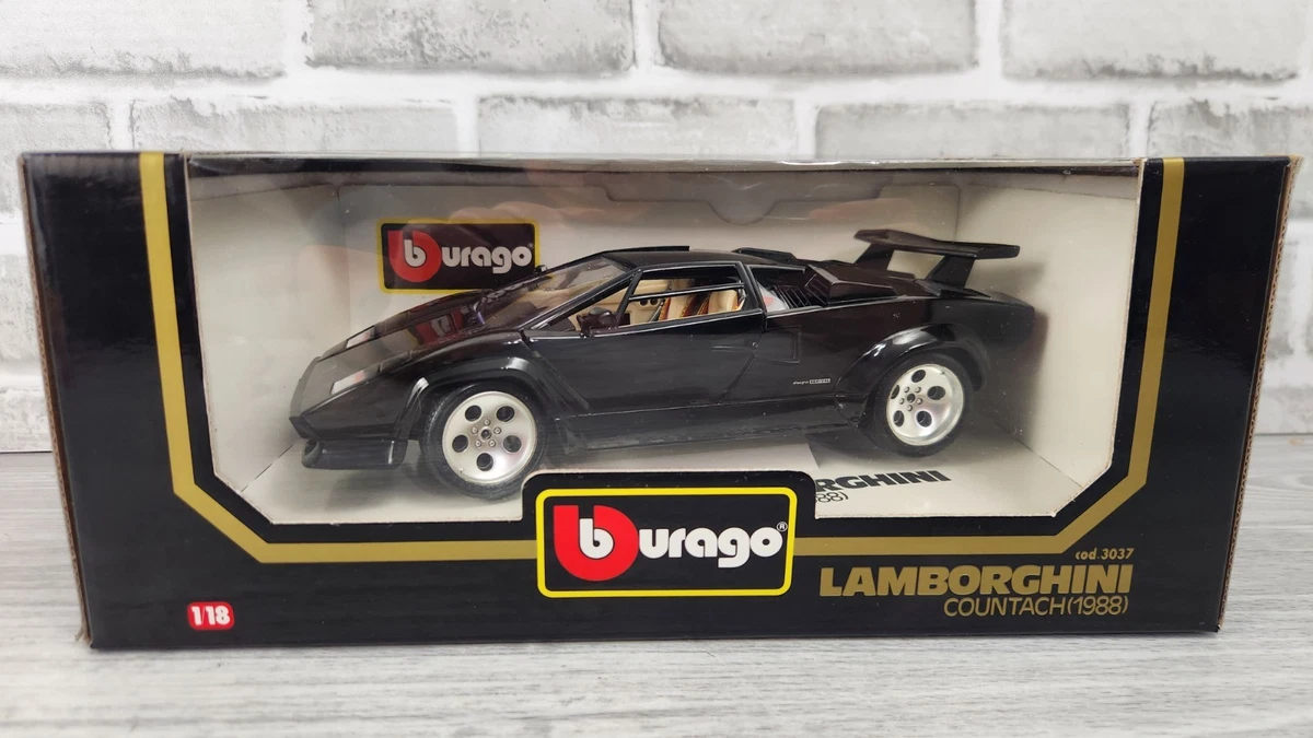 ミニカー Burago Lamborghini Countach 1/18 Lamborghini Countach 5000 Red 1/18 Diecast Model Car by Bburago