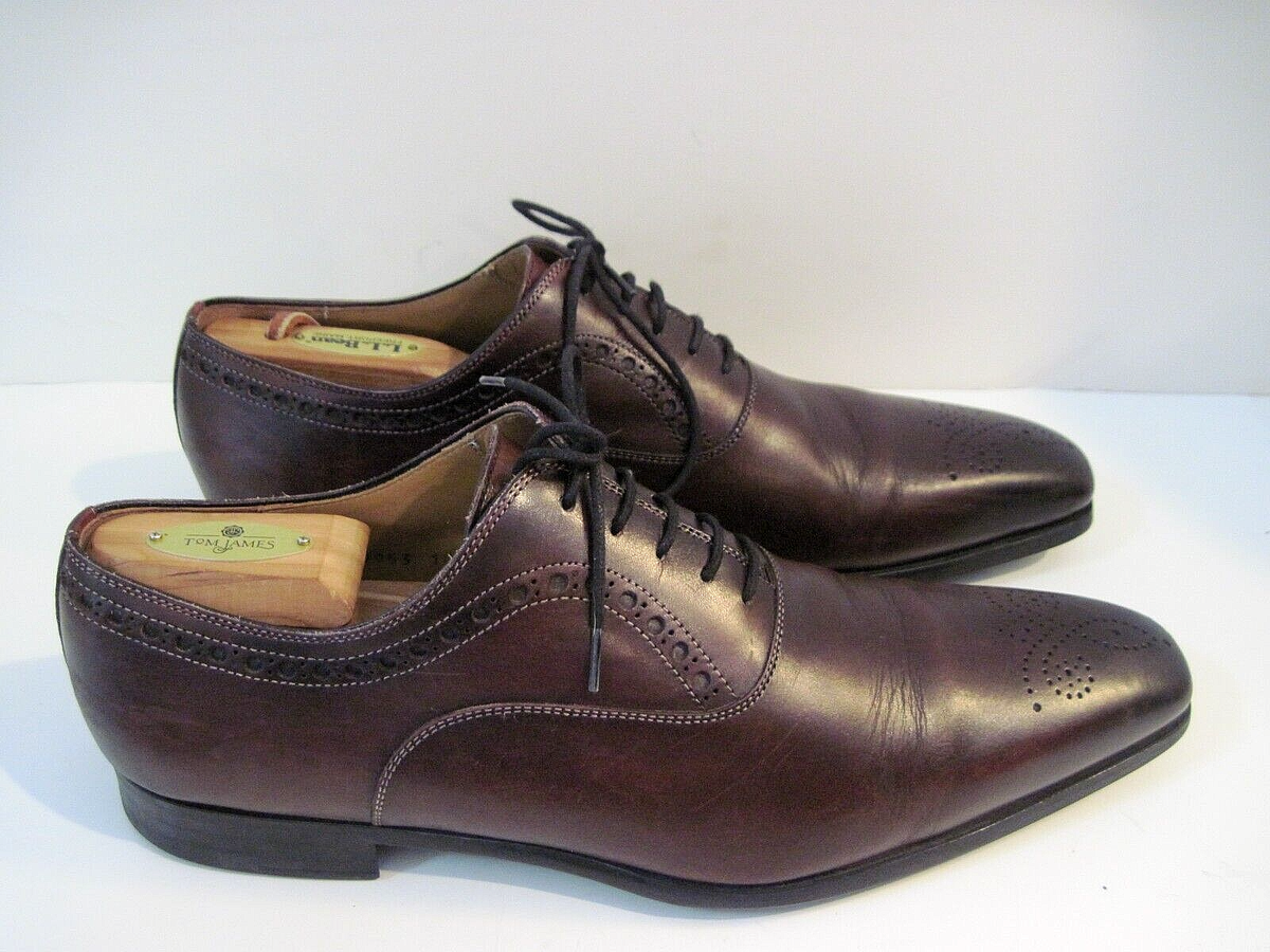 Magnanni for Saks Fifth Avenue Burgundy Leather Wing Tip  display picture 1