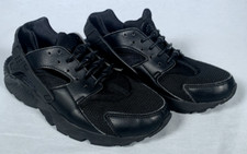 Nike Air Huarache Triple Black Athletic Shoes 654275-016 Youth Size US 6 Youth