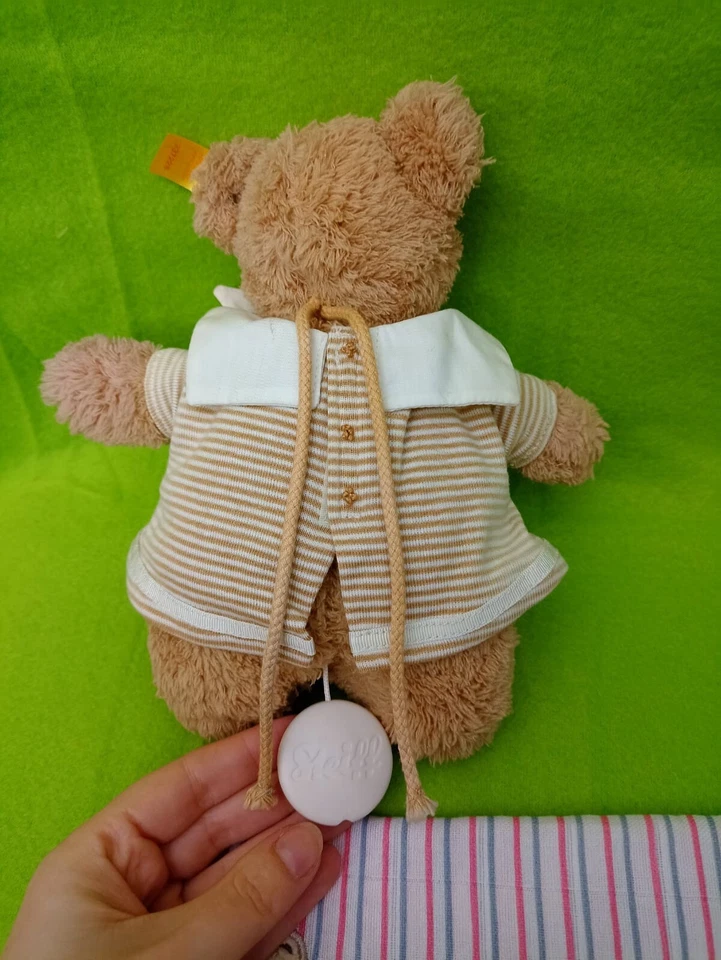 Steiff Baby-Geschenk-Box Spieluhr Teddy 237225 Greifring 239557 KF + Box wNEU - Bild 3 von 4