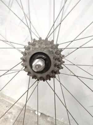 Pièces de vélo rétro NOS MAVIC OR 7 jantes 28 700C 28H or
