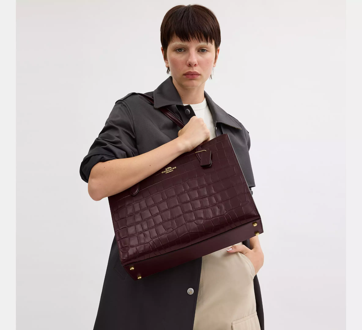 トートバッグ COACH Nina Tote Bag CW493 NWT Coach CW493 Embossed Leather Nina Tote Bag Stone