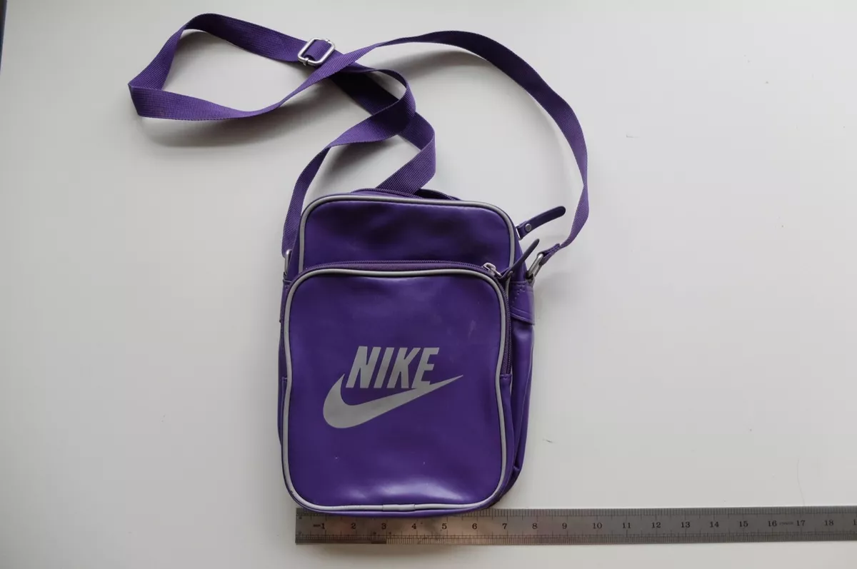 Vintage Nike bag small single adjustable strap |