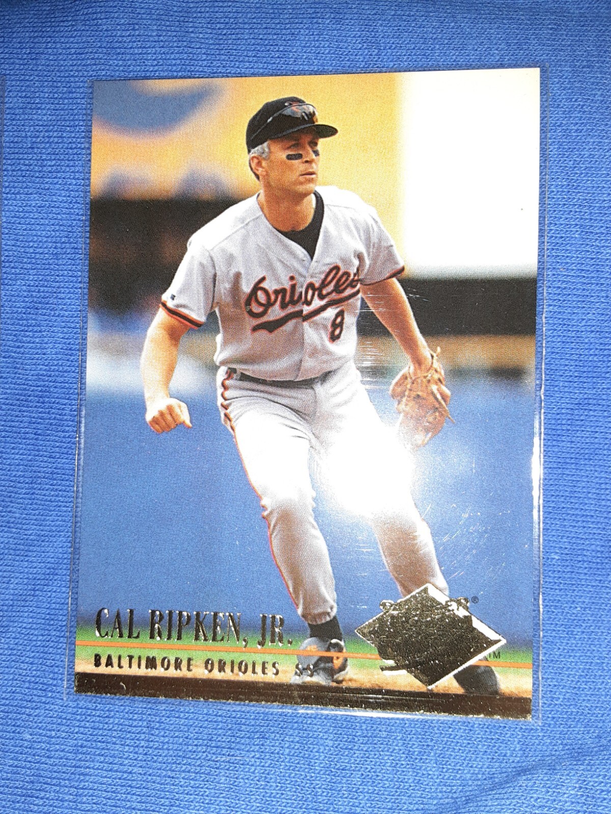 Cal Ripken Jr. #9 Baseball Cards 1994 Ultra trading card — raw and PSA graded price guide