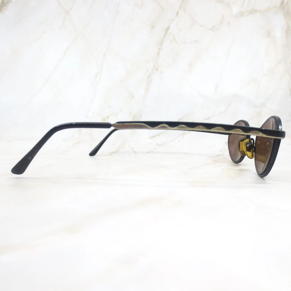 Guess GU732 太阳太阳镜框 303-3 女式黑色哑光全边 47-20-135 — 第 4/4 张图片