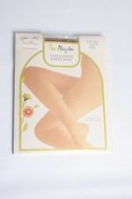 Sears Cling-alon Vintage Panty Hose Size Petite Color toast reinforced heel.