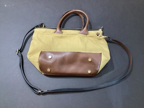 BOLSO BANDOLERA R. RIVETER AMERICANO HECHO A MANO DE LONA Y CUERO - Imagen 6 de 12