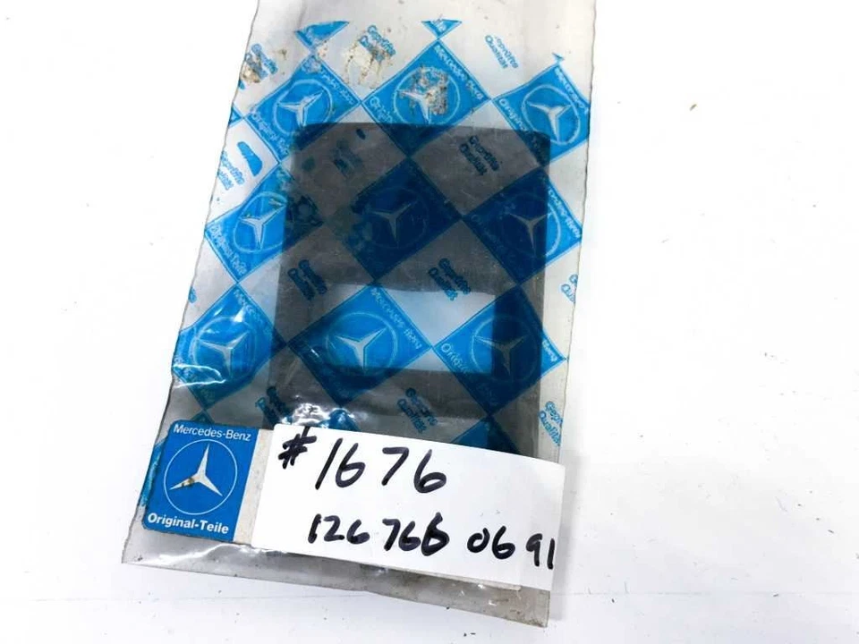 81-91 Mercedes W126 450SEL 380SE Cubierta Interruptor Puerta Trasera Derecha 1267660691 NUEVO NLA Foto 2 de 4