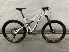 2018 Pivot Mach 429 Pro Trail XT/XTR Carbon 27.5” Mountain Bike - Large