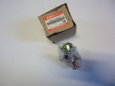 Valvola sfiato motore secondaria Suzuki GSXR750 88 - 92 18510-20C00