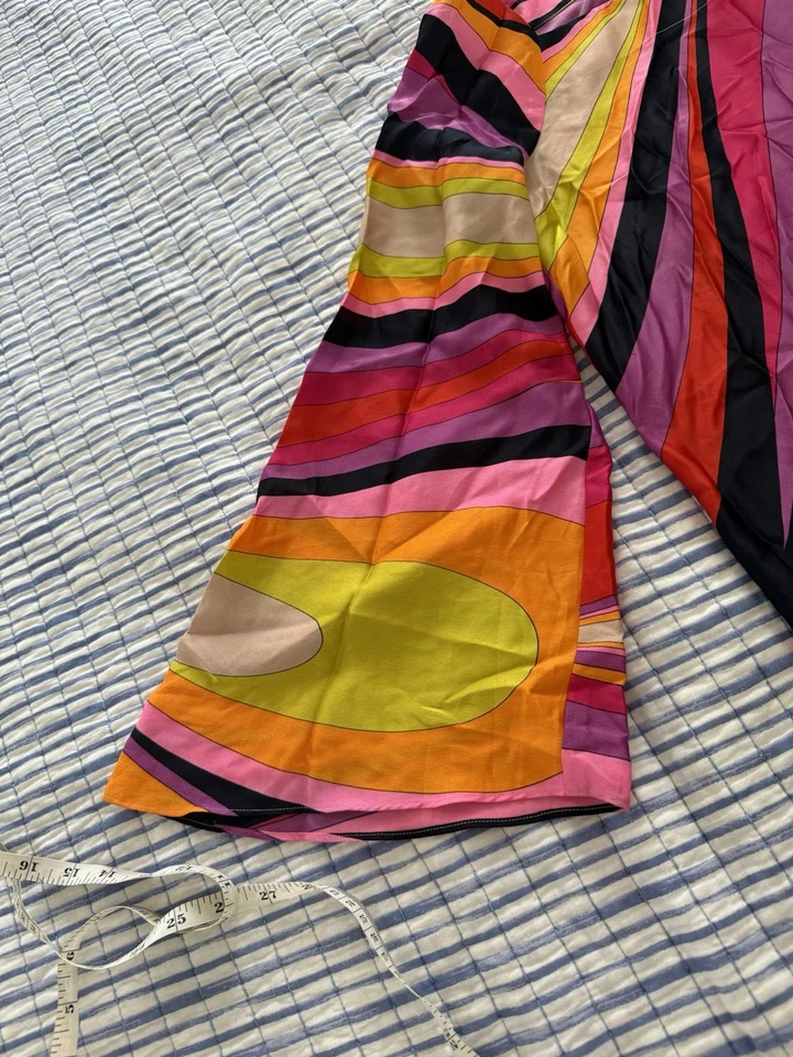 Blusa para mujer Trina Turk de seda, multicolor, talla S Foto 3 de 4