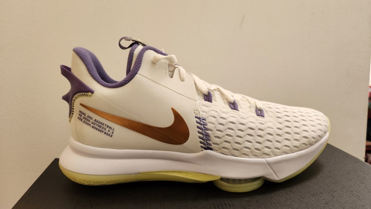 【新品】Nike LeBron Witness V 11 (US) NEW Nike Lebron Witness V Black/Metallic Gold CQ9380-003
