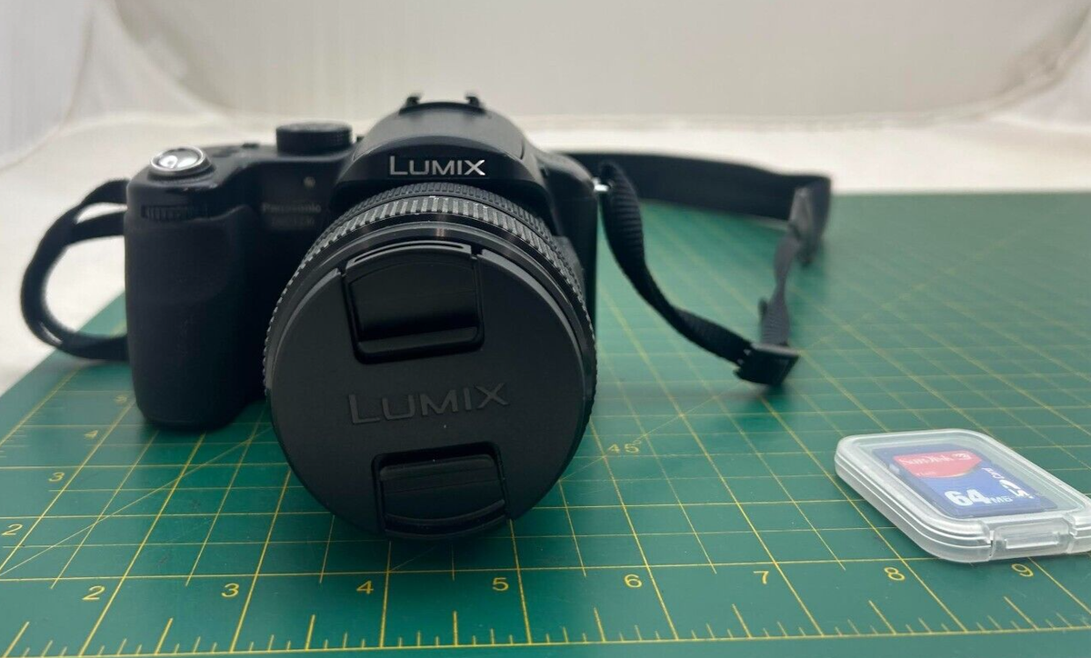 Panasonic LUMIX DMC-FZ30 8.0MP Digital Camera - Black for sale