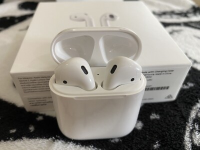 AirPods pro2本体 AirPods Pro (2nd generation) with MagSafe Case (USB‑C) Adaptive