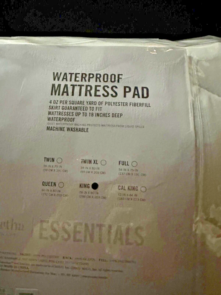 Martha Stewart Waterproof Quilted Mattress Pad NIP 5 sizes White - Image 3 of 4