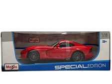 Maisto Special Edition 2013 SRT Viper GTS Red 1:18 Diecast Vehicle