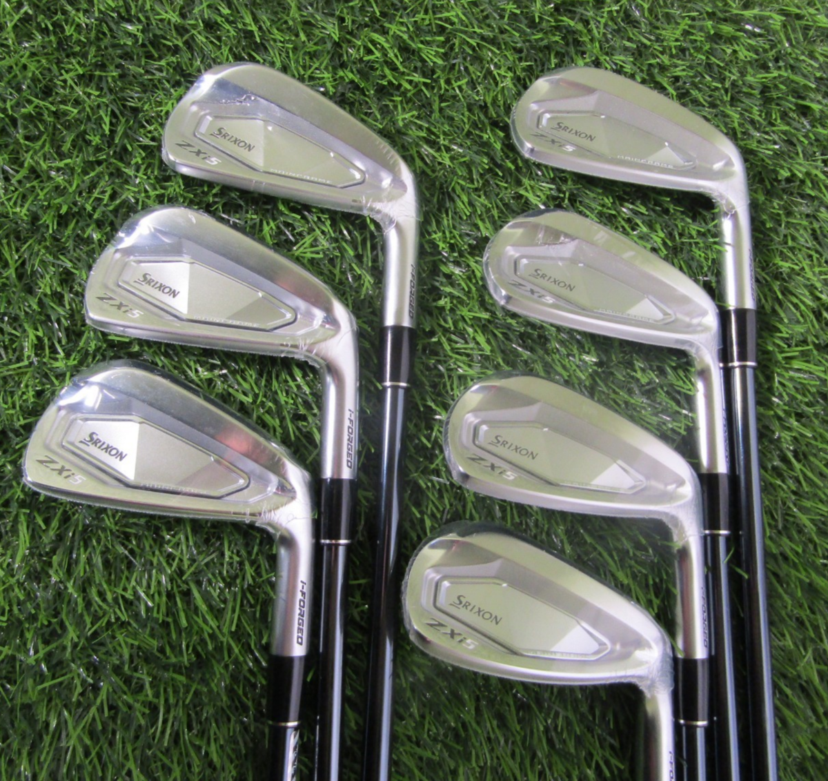 専用② New Srixon ZXi5 iron set, 5-AW, UST Mamiya Recoil Dart F2 Senior