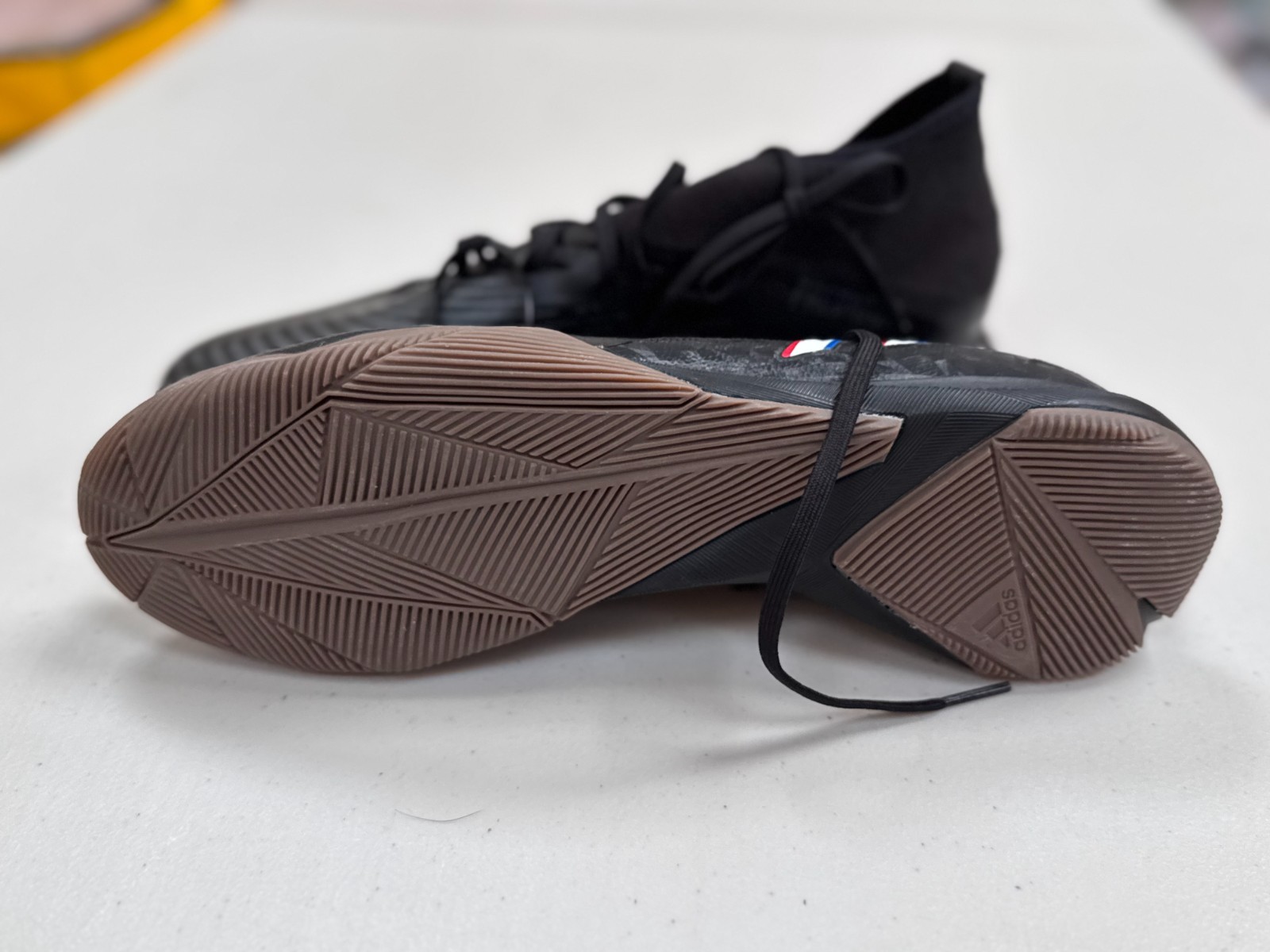 Adidas Predator Accuracy.3 IN Indoor Football Boots UK 6 EU 39.3 Black SN31 image 4
