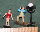 Photo Shoot Figures - Model, Photographer, Spotlights & 2 Techs- HO Scale — photo 6